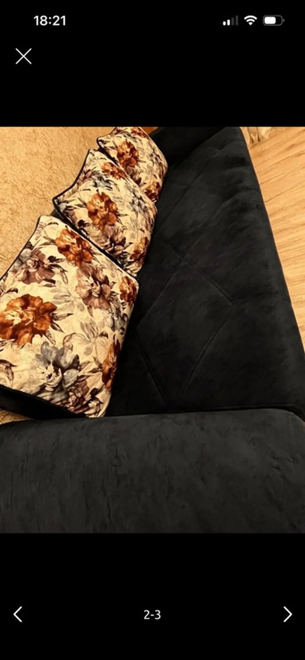 Qara məxmərə bənzər parça ilə üzlənmiş 3 nəfərlik divan. Düz xətli — Mebel, Bakı (2)