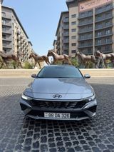 Hyundai Elantra, 1.6 L, 1.32 kWh, 2025 il, 17 000 km — Автомобили