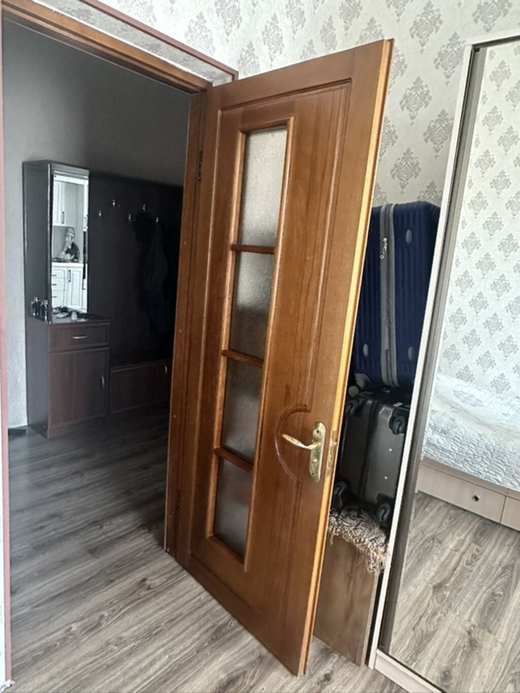 Taxta otaq qapısı Təmiz fıstıq qapılar əla vəziyyətdədir. Real — Mallar, Bakı (3)