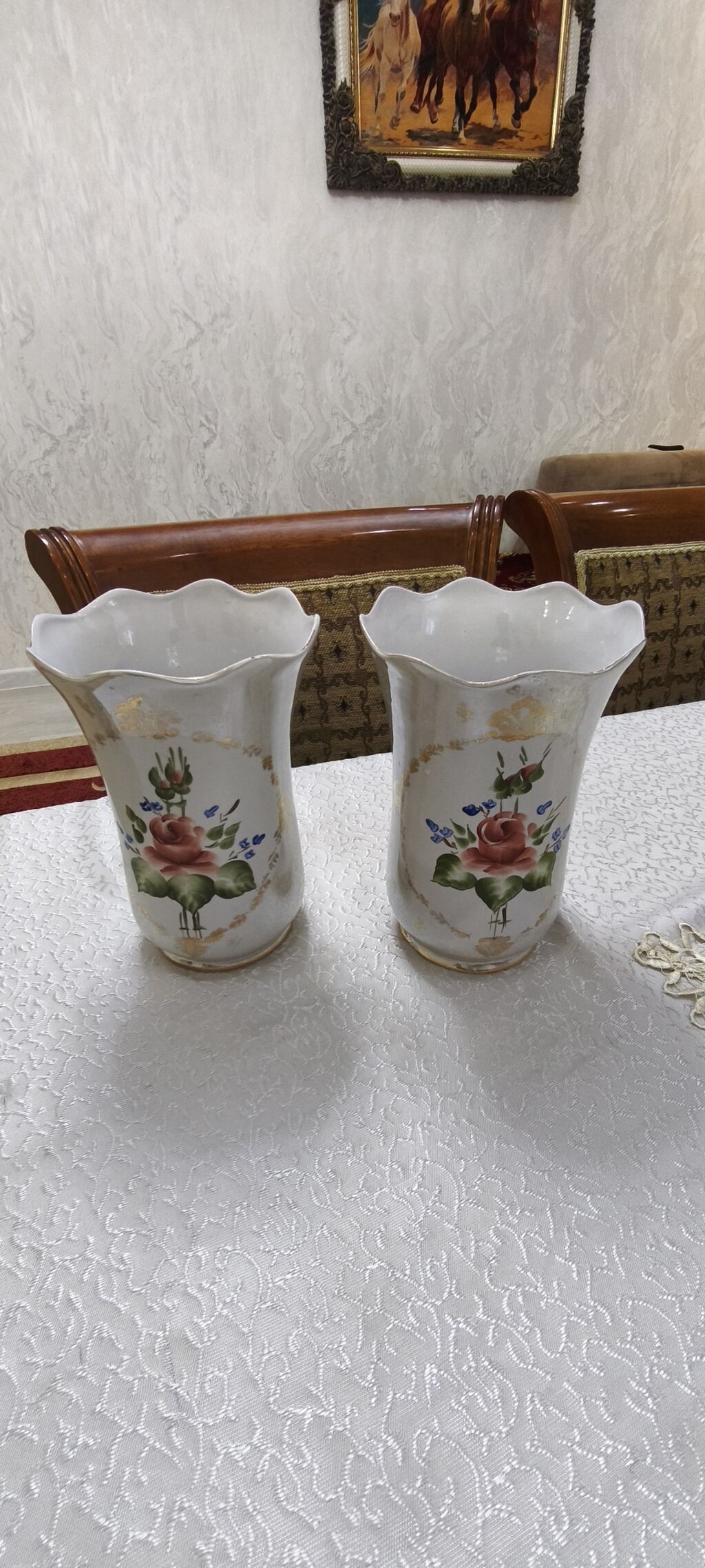 Vaza dəsti, Farfor — Mallar, Mehdiabad