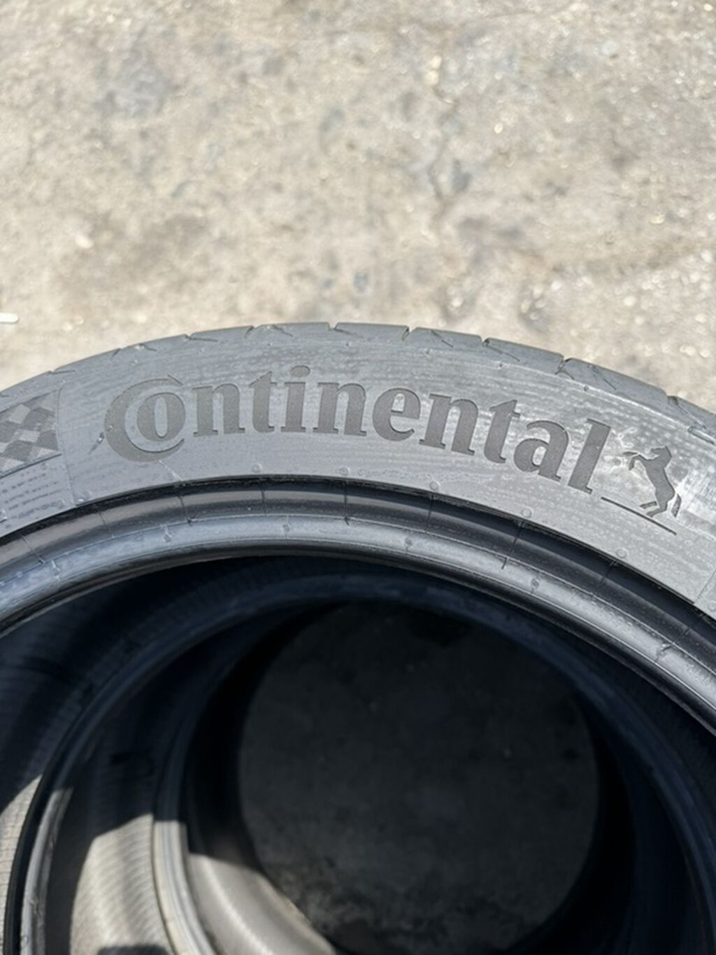 Continental yay/quru yol şini 3 ədəd - Ölçü: 235/45 R18 - Sürət — Təkərlər, Bakı (3)