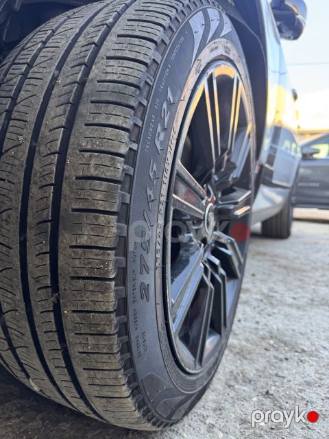 Pirelli təkərləri 275/45 R21 — Bakı