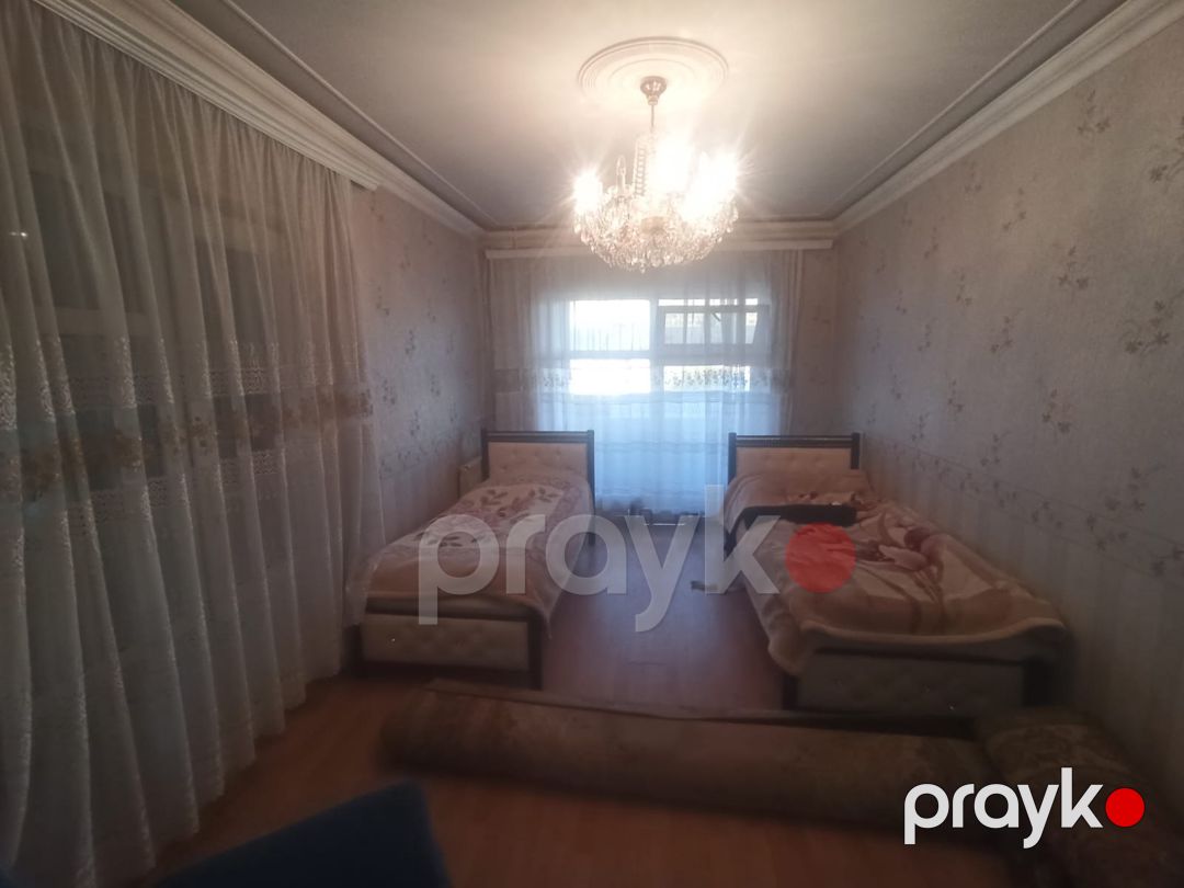 Satılır 3 otaqlı köhnə tikili 65 m² — Mənzil, Bakı (2)