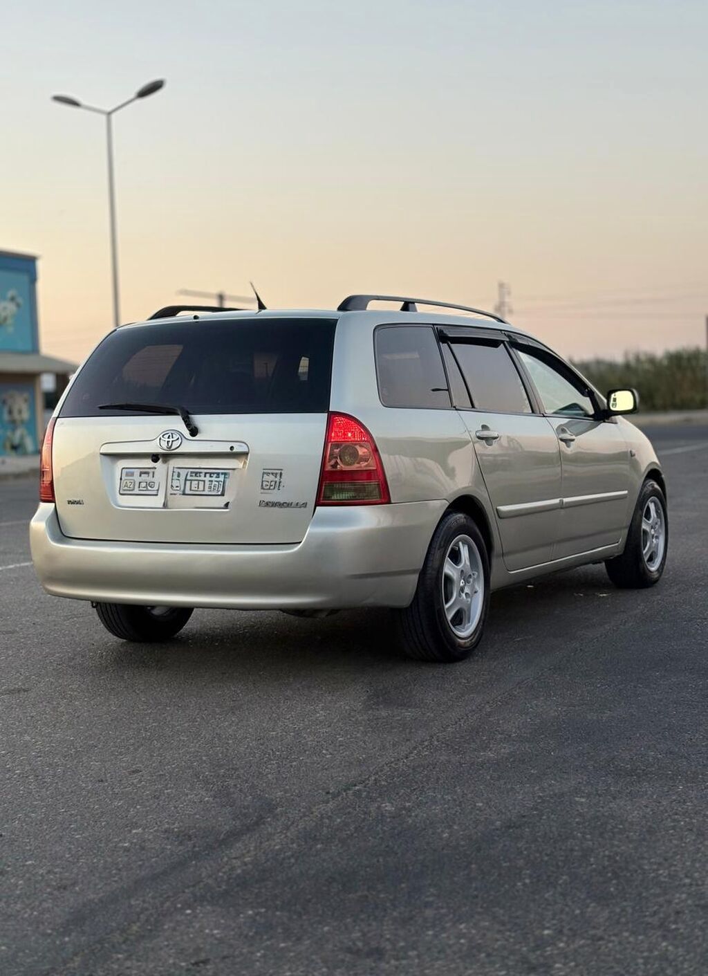 Toyota Corolla: 1.4 l | 2006 il Universal — Avto, Qobu (4)