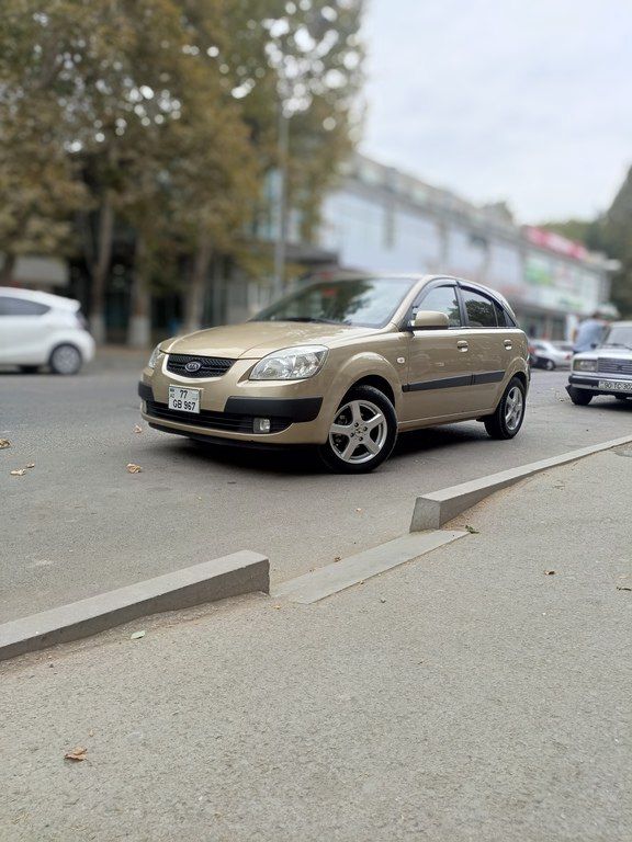 Kia Rio, 1.5 L, 2006 il, 300 800 km — Avtomobillər, Mingəçevir (11)