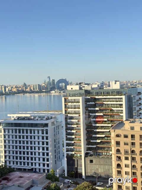 Satılır 4 otaqlı köhnə tikili 120.3 m²