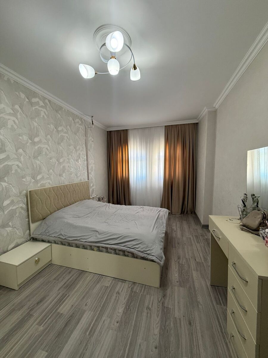 Satılır 4 otaqlı köhnə tikili 110 m² — Mənzil, Bakı (4)
