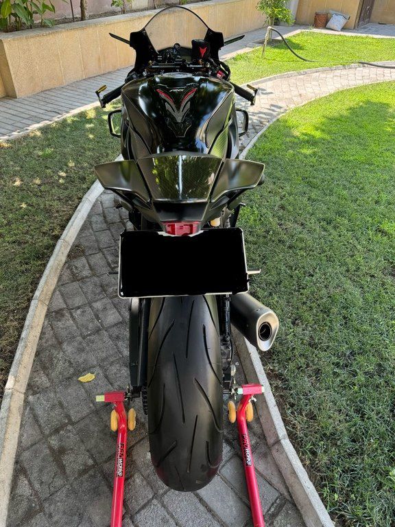 Yamaha YZF-R6, 600 sm3, 2018 il, 9 000 km — Motosikletlər, Bakı (5)