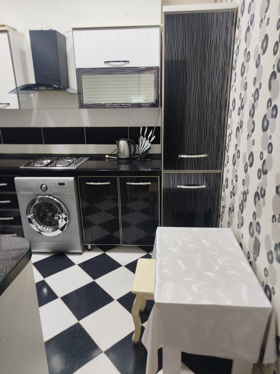 İcarəyə verilir 3 otaqlı yeni tikili 110 m² — Mənzil, Bakı (10)
