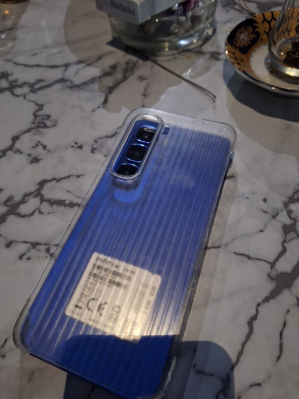 Mavi rəngli smartfon - Korpus: mat mavi rəng, düz kənarlı dizayn - — Smartfonlar, Bakı (4)