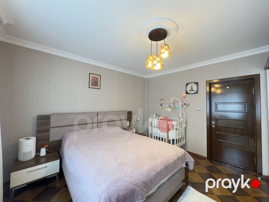 Satılır 2 otaqlı köhnə tikili 100 m² — Mənzil, Bakı (8)