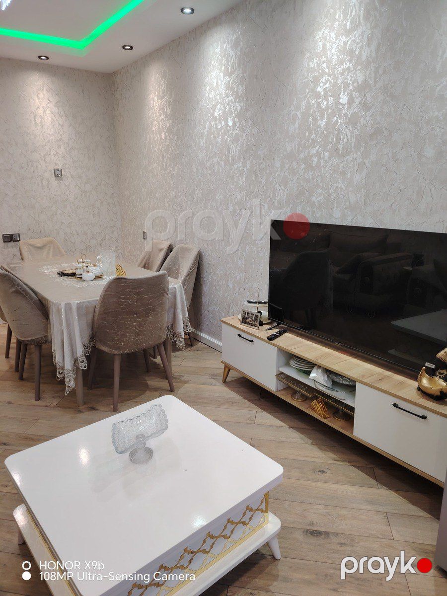 Satılır 4 otaqlı köhnə tikili 65 m² — Mənzil, Bakı (3)