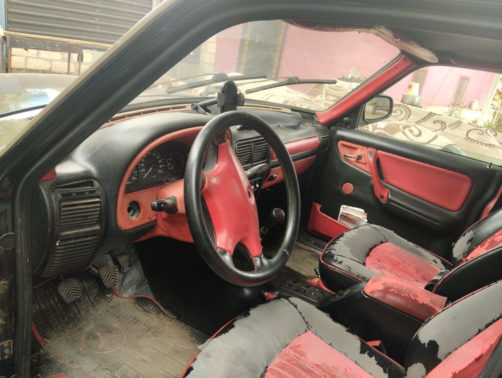 GAZ Volga 3110, qara rəng, sedan kuzov. Xüsusiyyətlər: - Klassik xrom — Avtomobillər, Ağdaş (10)