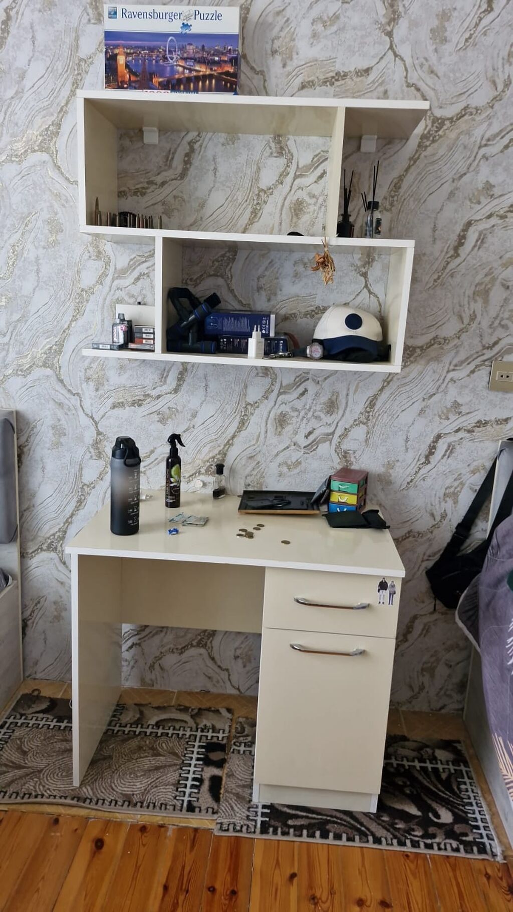 Sekine Yazi masasi 70 azn satilir‼️unvan xirdalan ugur market kod3724 — Mebel, Mehdiabad