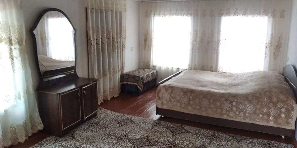 Qusar bölgəsində geniş həyətli, meşə və dağ mənzərəli kənd evi — Daşınmaz əmlak, Quba (4)