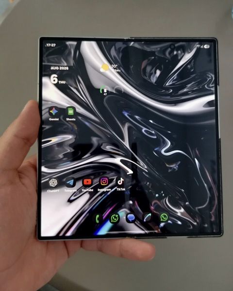 Samsung Galaxy Z Fold 7 Silver Shadow 256GB/12GB — Bakı