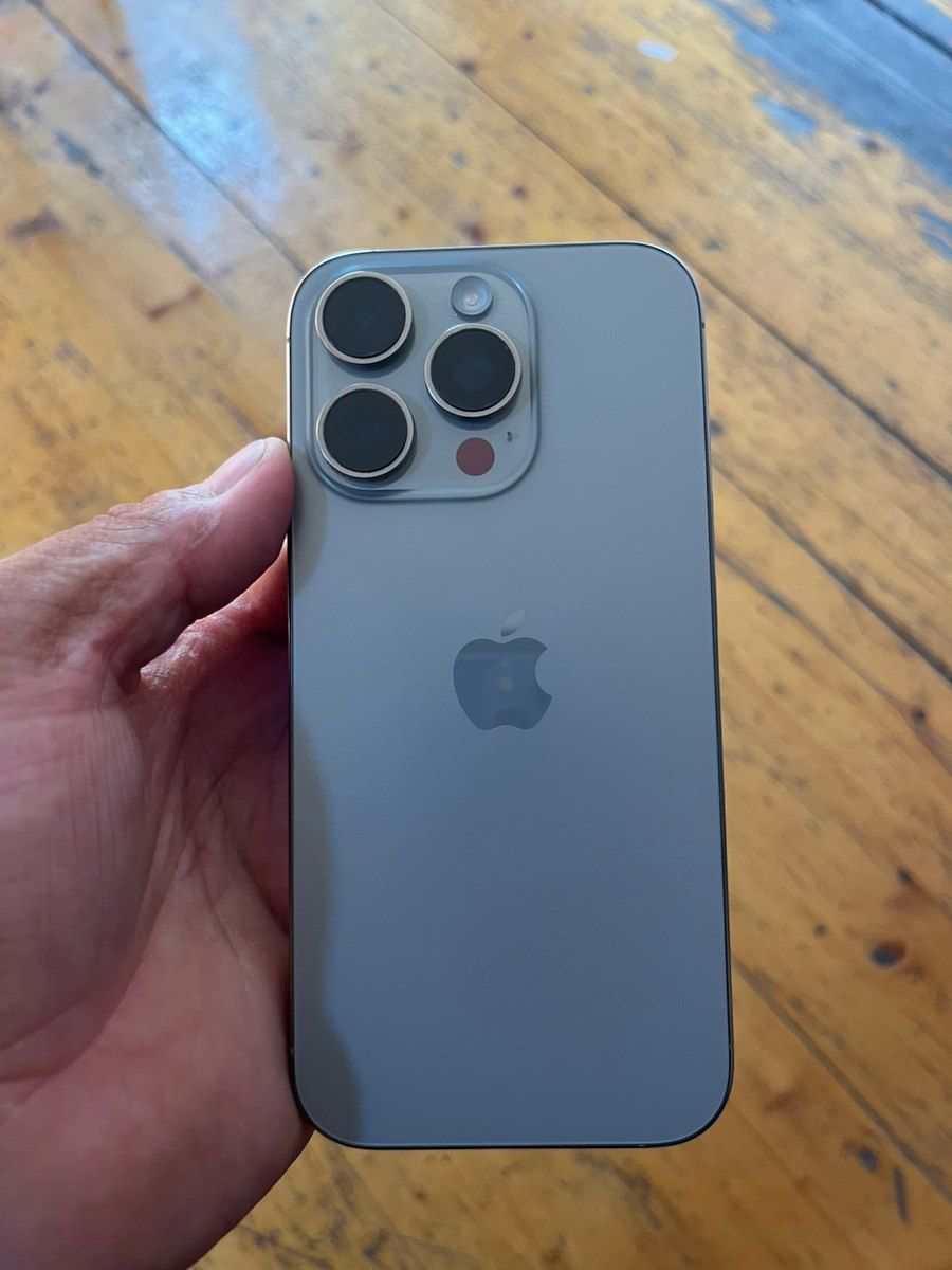 Apple iPhone 16 Pro Natural Titanium 256GB/8GB — Telefonlar və qadjetlər, Bakı