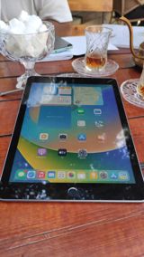 Barter var Apple iPad planşet Xüsusiyyətlər: - 9.7 düymlük Retina — Abbasov — Elektronika