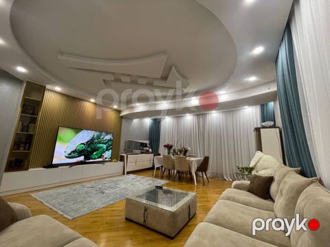Satılır 3 otaqlı yeni tikili 135 m²