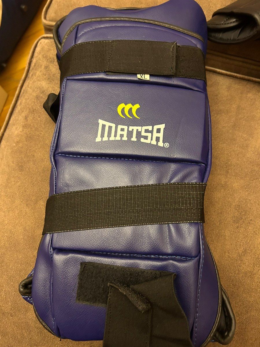 Mastra ayaq qoruyucusu — Mallar, Bakı