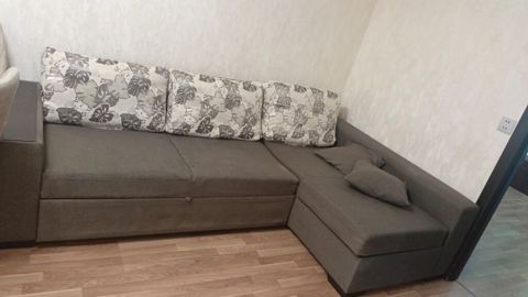 Divan 110₼. Açılır bazası var.Ünvan 7 ci mkr. 1599. Fatimə99 E