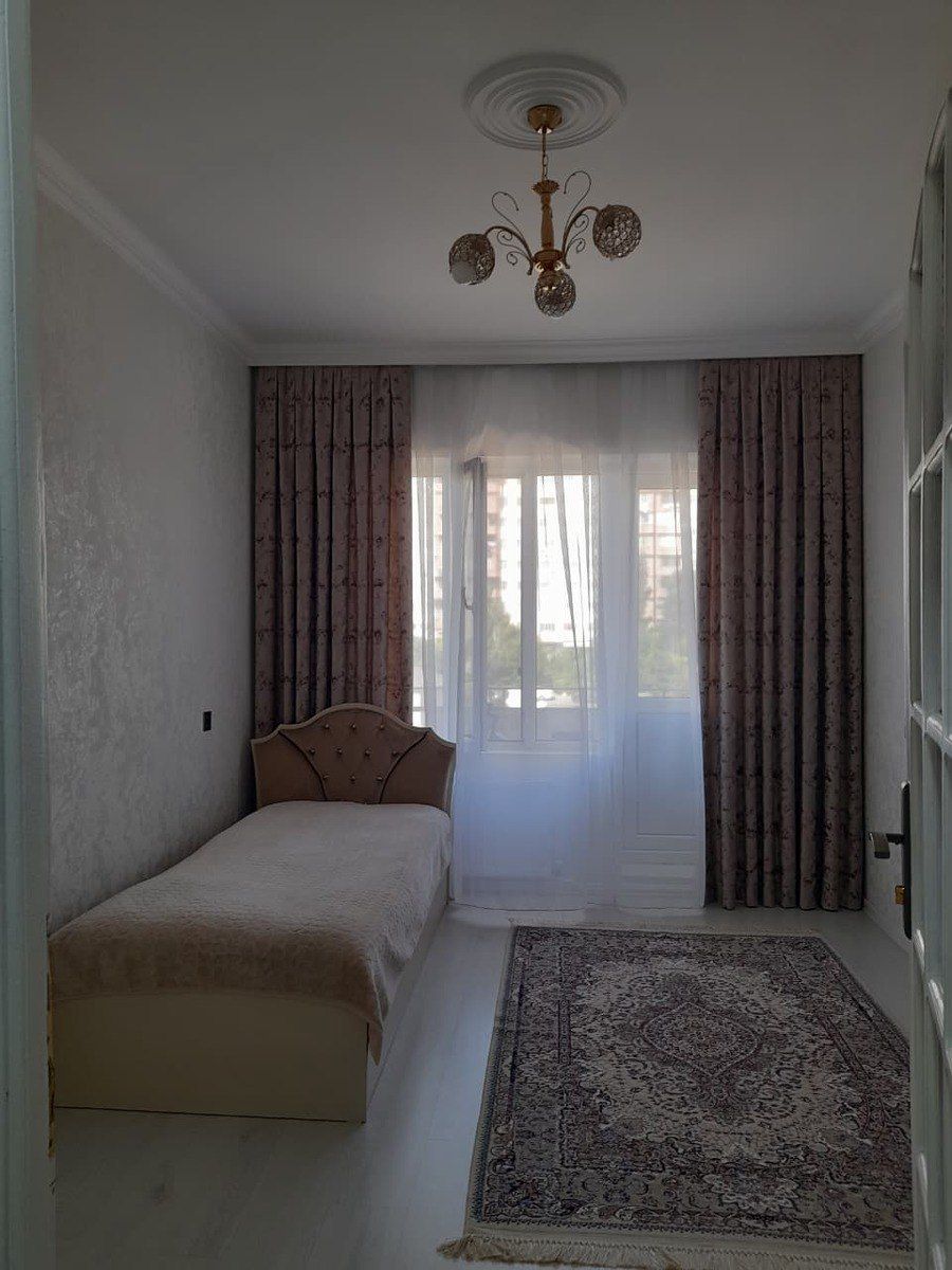 Satılır 5 otaqlı köhnə tikili 100 m² — Mənzil, Bakı (8)