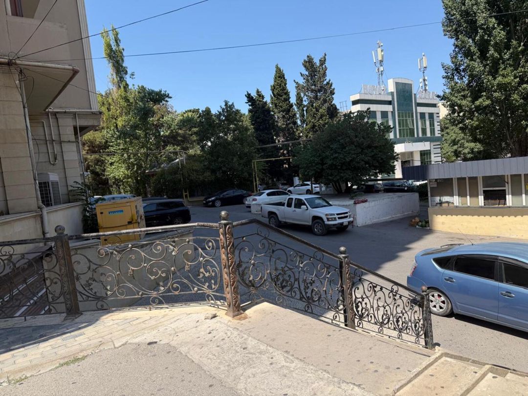 Satılır 4 otaqlı yeni tikili 177 m² — Mənzil, Bakı (2)