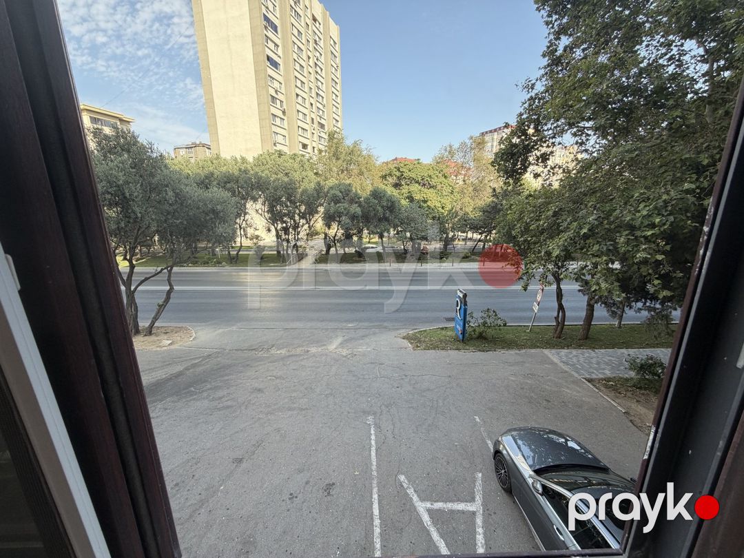 Satılır 2 otaqlı köhnə tikili 70 m² — Mənzil, Bakı (9)