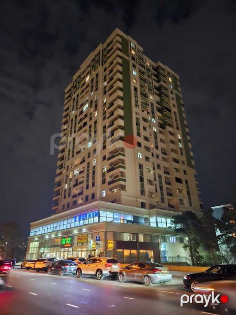 Satılır obyekt 153 m²