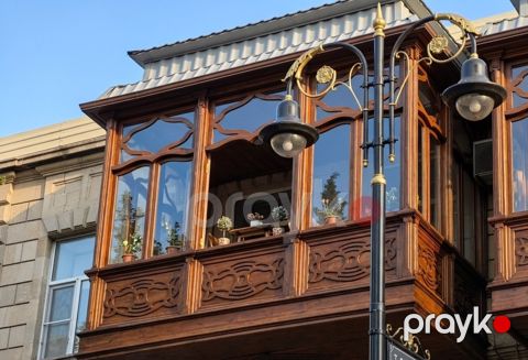 Satılır 3 otaqlı köhnə tikili 110 m²
