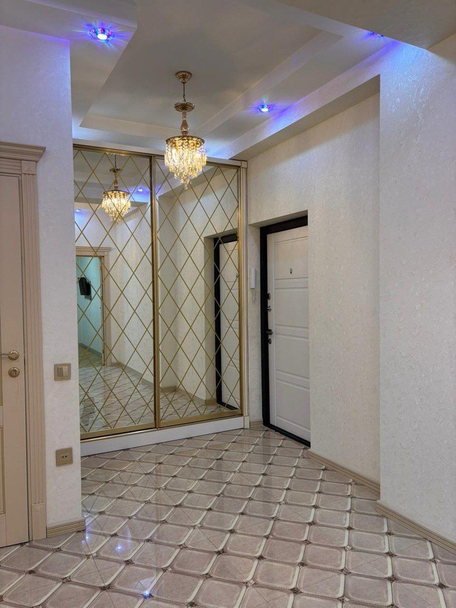 İcarəyə verilir 3 otaqlı yeni tikili 140 m² — Mənzil, Bakı (9)