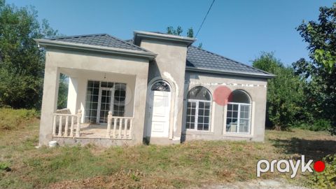 Satılır 4 otaqlı həyət evi/bağ evi 120 m²
