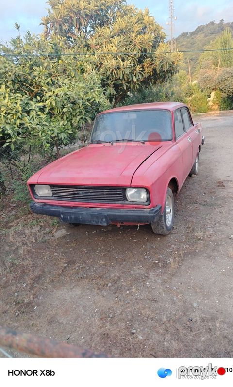 Moskvich 2140, 1985 il