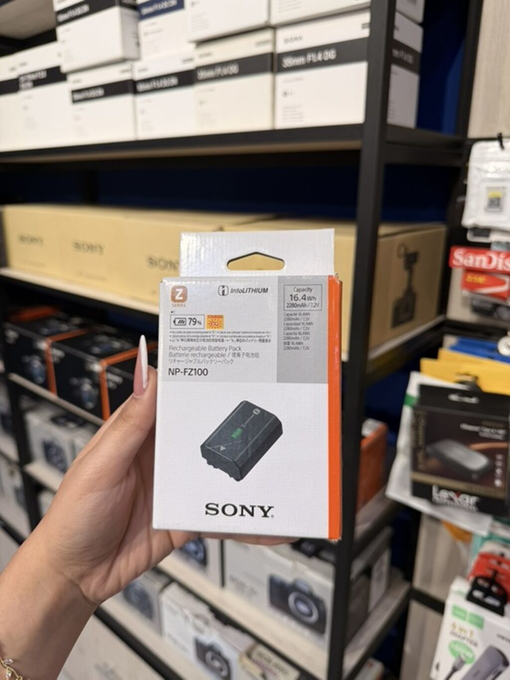 Sony NP-FZ100 InfoLITHIUM Z Series batareya - Tip: Yenidən doldurulan — Elektronika, Bakı