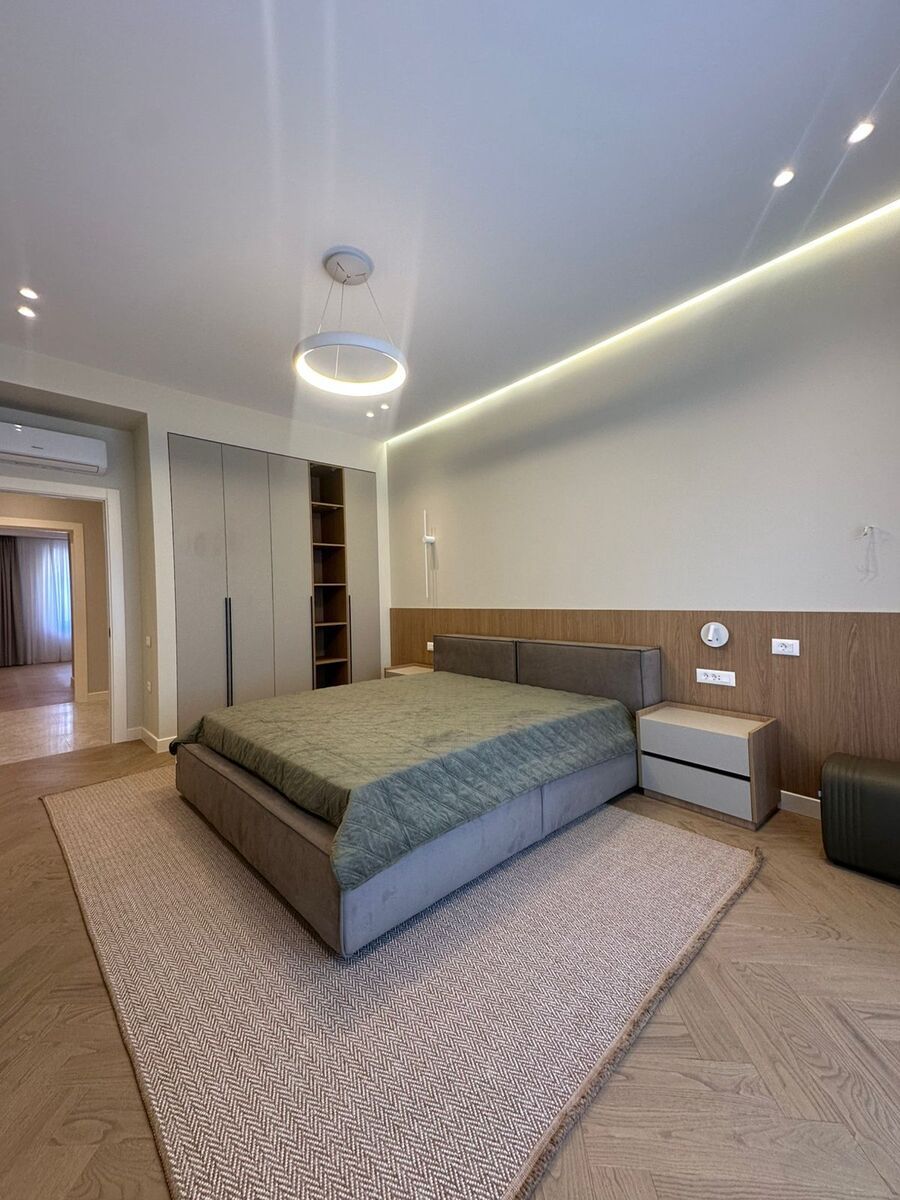 Satılır 5 otaqlı yeni tikili 200 m² — Mənzil, Bakı (11)