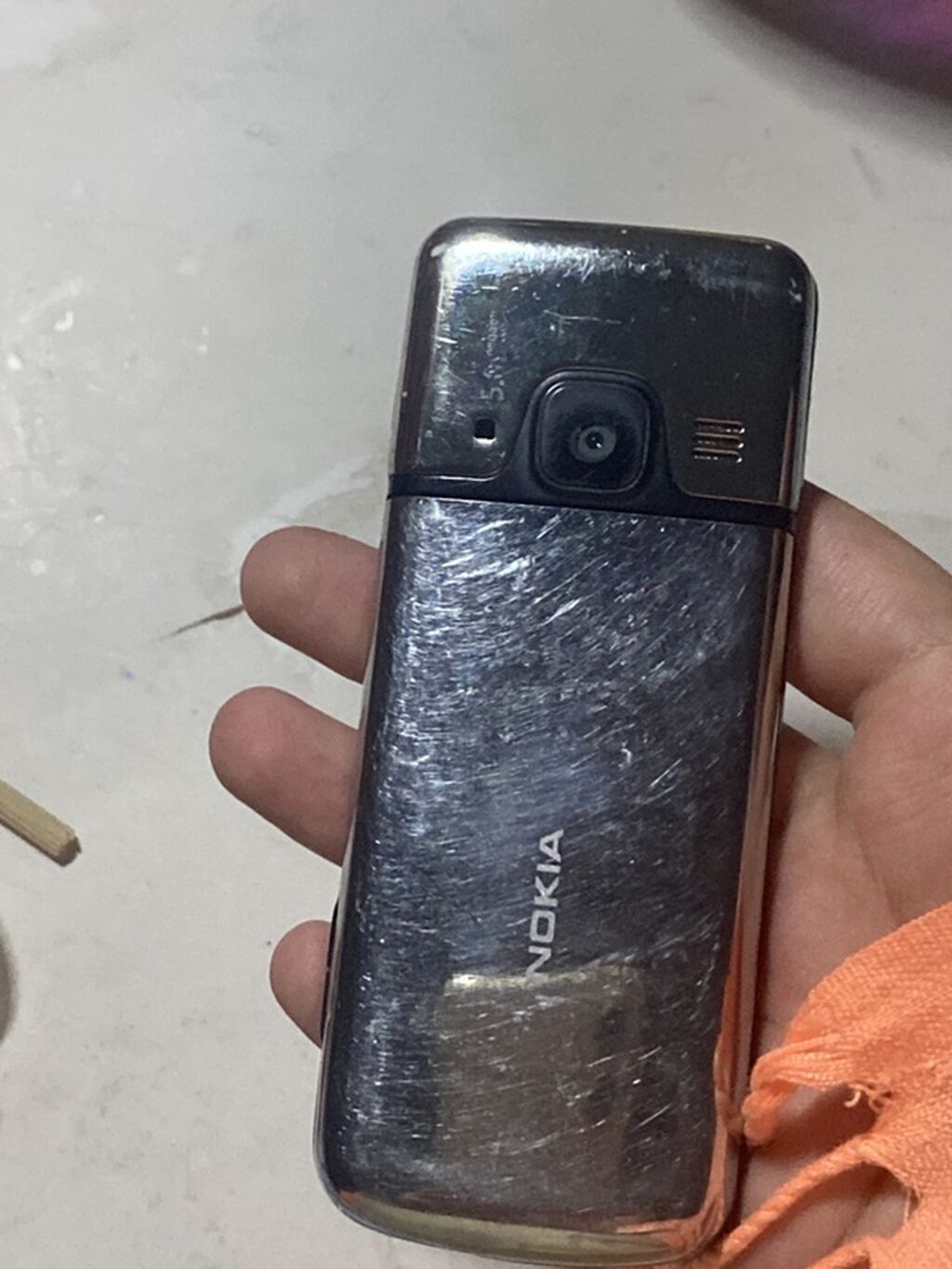Nokia 1, 2 GB, rəng - Gümüşü, Düyməli