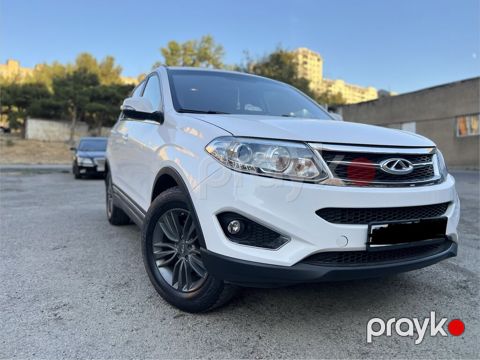Chery Tiggo 5: 2 l | 2015 il 309342 km Krossover