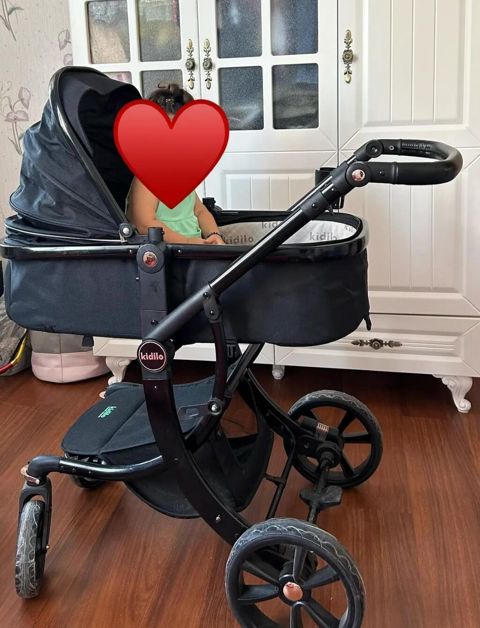 Kidilo kaleska qiymeti 100m yaxwi veziyyetde qiw cixolu canta var