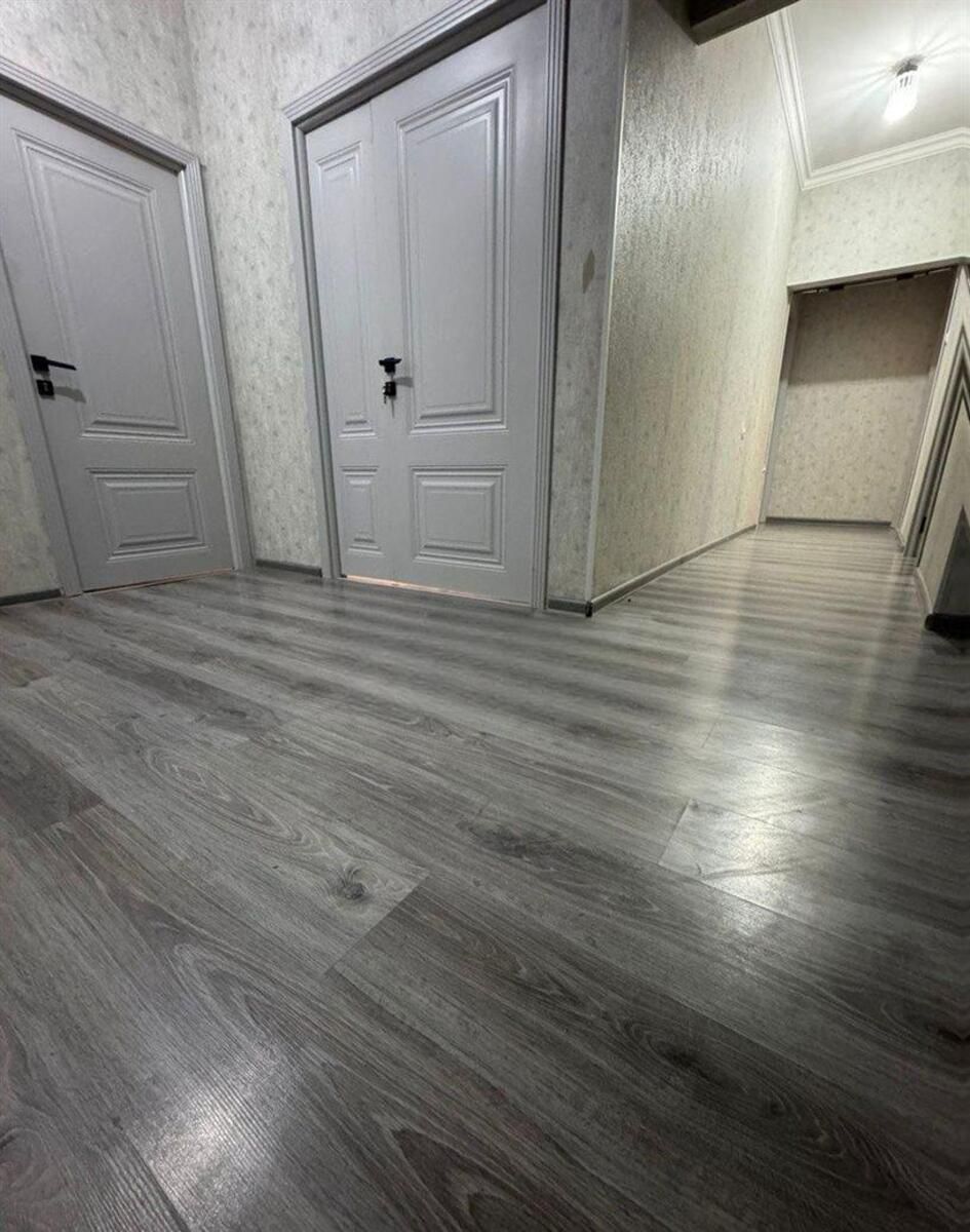 Satılır 4 otaqlı köhnə tikili 115 m² — Mənzil, Bakı