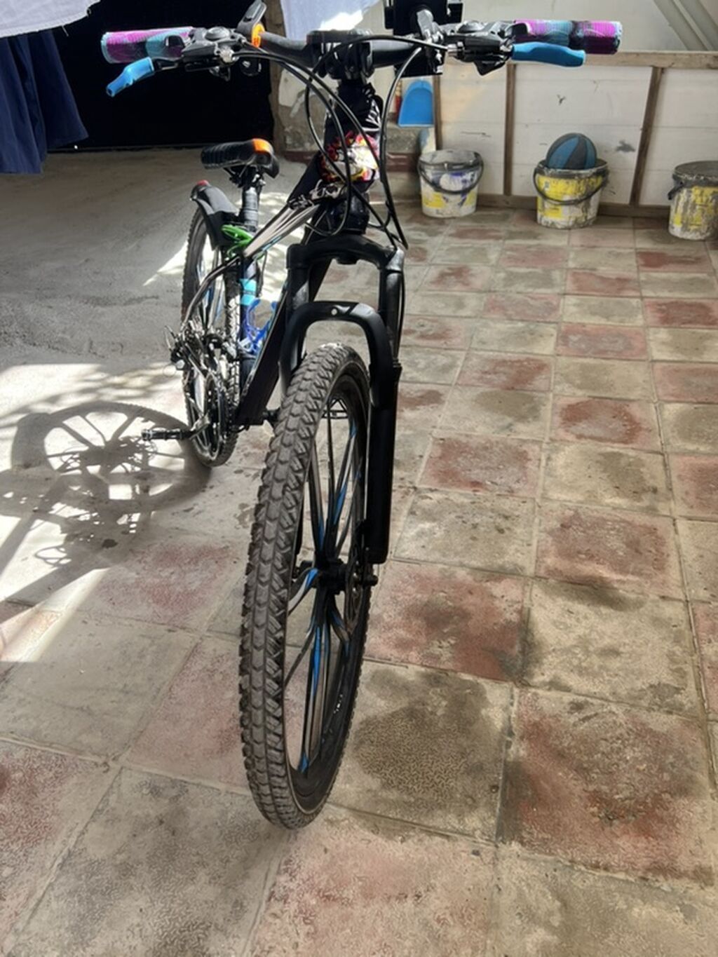 Hərsey ustundə Velosiped – B’TMX GTR (şassi üzərində yazı) — Dağ velosipedləri, Bakı