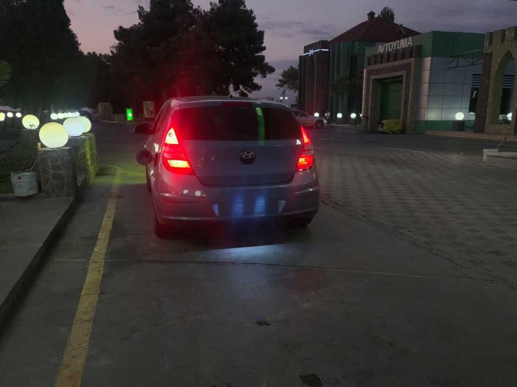 Hyundai i30, 1.6 L, 2008 il, 300 000 km — Avtomobillər, Şəki (7)