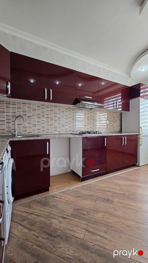 Satılır 2 otaqlı yeni tikili 70 m²