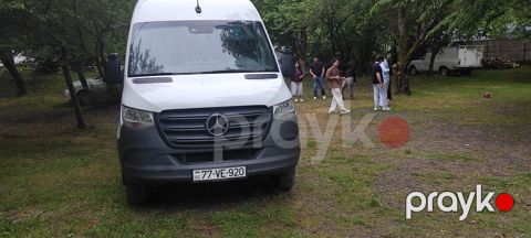 Mercedes-Benz Sprinter mikroavtobus – komfortlu sərnişin daşıma üçün