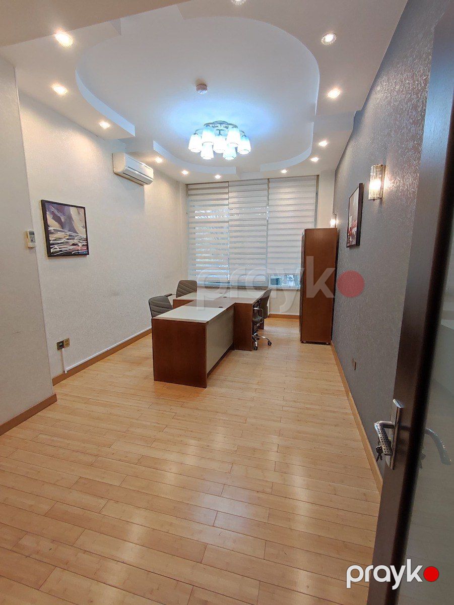 Ofis icarəyə verilir, Azadlıq m. — Daşınmaz əmlak, Bakı (12)