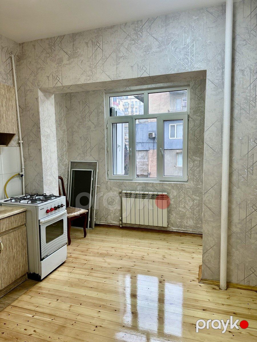 Satılır 2 otaqlı köhnə tikili 50 m² — Mənzil, Bakı (10)