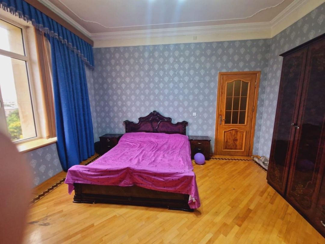 Satılır 8 otaqlı köhnə tikili 280 m² — Mənzil, Bakı (6)