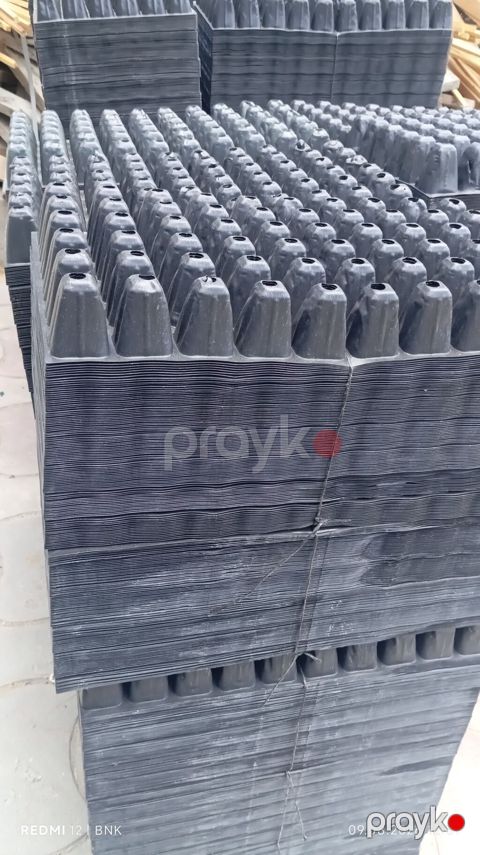 Plastik ting qabları – çoxgözlü tray tipli — Digah