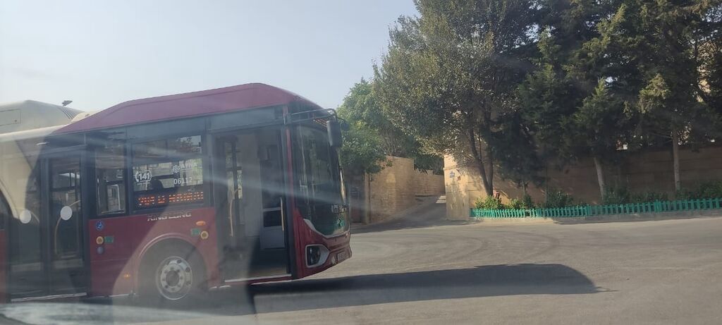 Qala ramani meydan deyilen yerde 204 masurutun son dayanacağı ev tipli — Daşınmaz əmlak, Bakı (4)