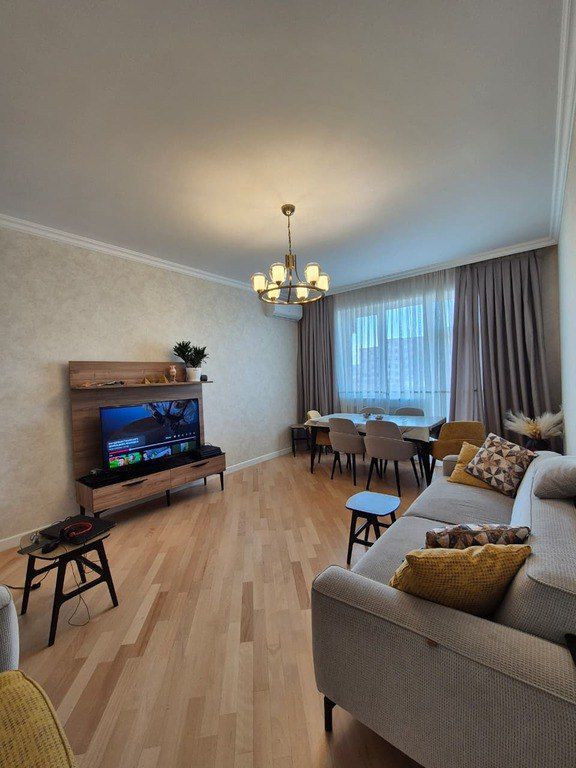 Satılır 3 otaqlı yeni tikili 120 m² — Mənzil, Bakı (2)