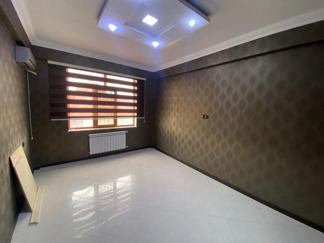 Satılır 4 otaqlı yeni tikili 200 m² — Mənzil, Bakı (12)